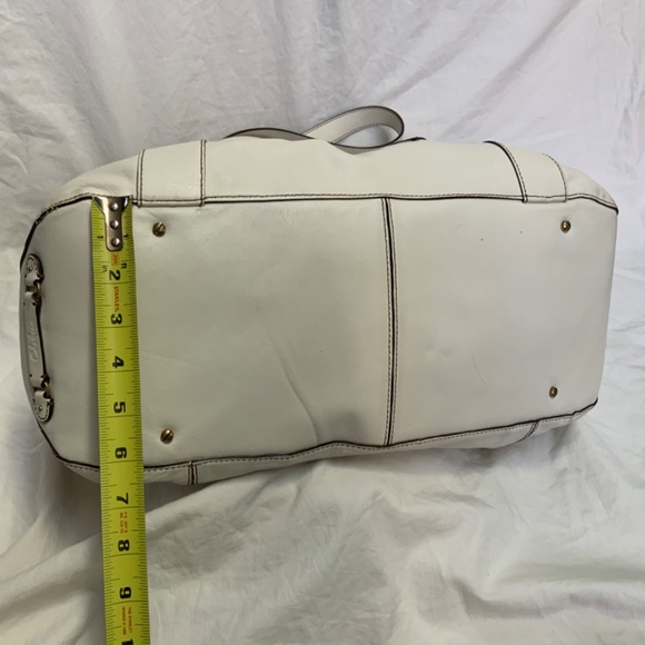 Cole Haan Oversized Leather Shoulder Bag in Winter White - Picture 5 of 13